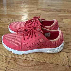 Sperry Women's Coral Sneakers